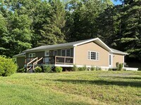 Building Photo - 463 Doodletown Rd