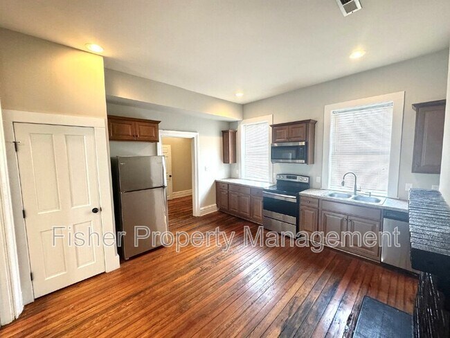 Building Photo - 2308 Venable St