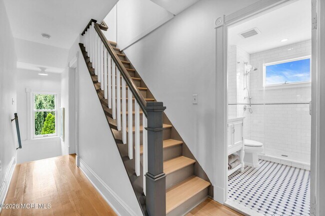 Building Photo - 206 Brighton Ave