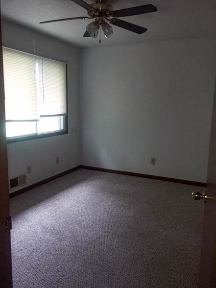 upstairs bedroom 1 - 1350 16th Ave S