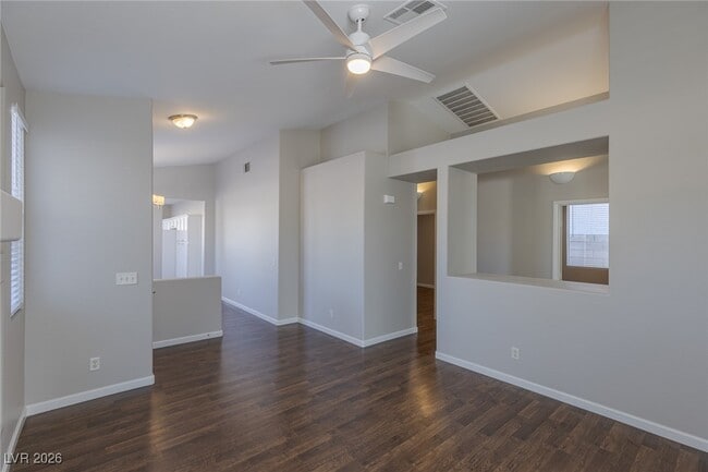 Building Photo - 167 Mountainside Dr