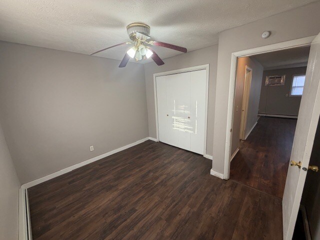 Building Photo - 107 College Park Ct