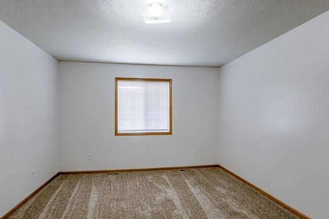 Building Photo - 7261-7265 Dorchester