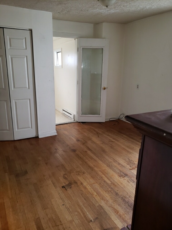 Building Photo - 427 Porter Ave