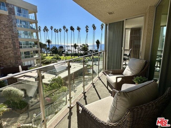 Building Photo - 515 Ocean Ave