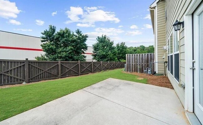 Building Photo - 1237 Fischer Trace
