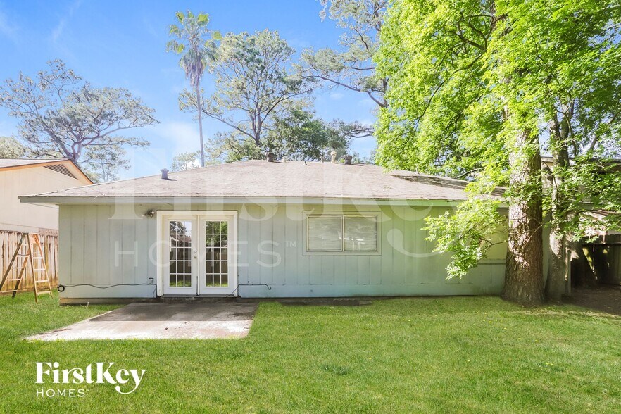 Building Photo - 2614 Forestbrook Dr