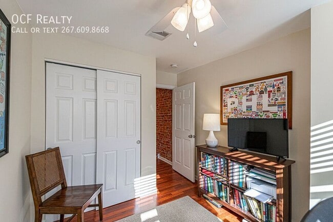 Building Photo - 2017 Memphis St