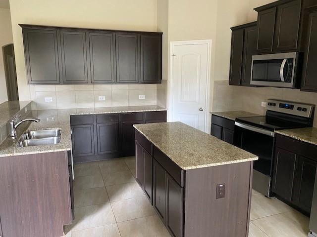 Building Photo - 705 Buffalo Creek Dr