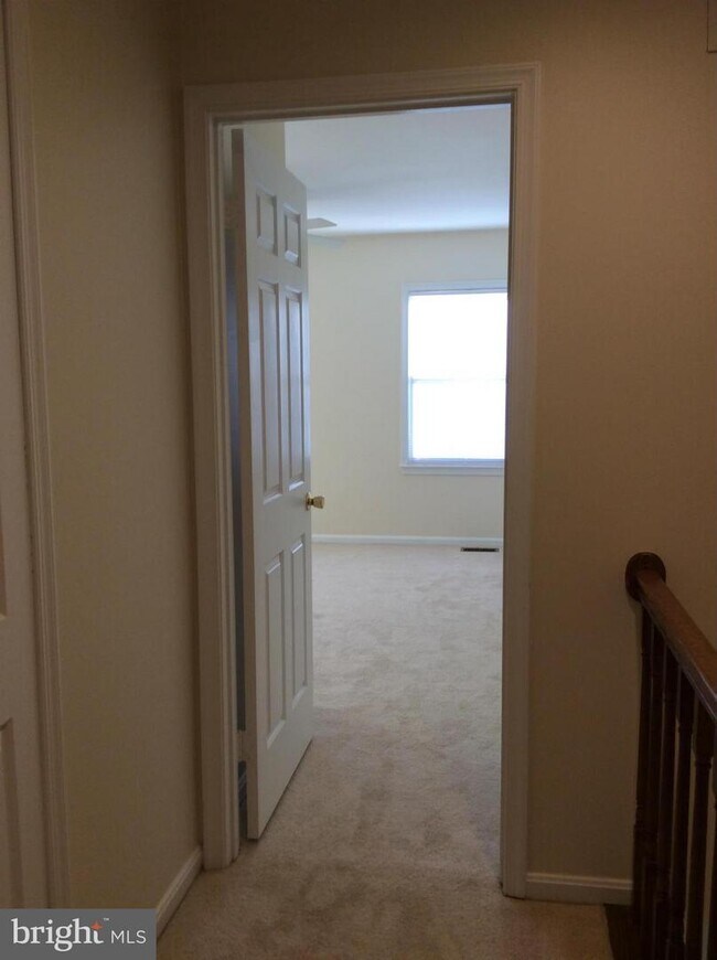 Building Photo - 14540 Eddy Ct