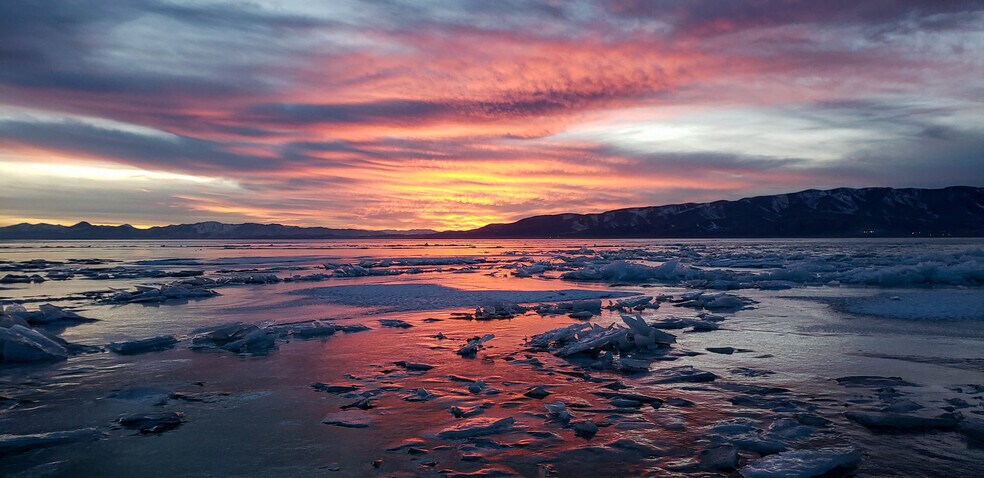 Building Photo - 368 W Serenity Ct