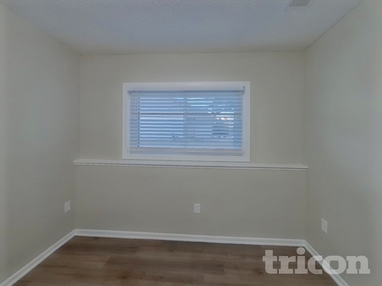 Building Photo - 8906 St Croix Rd