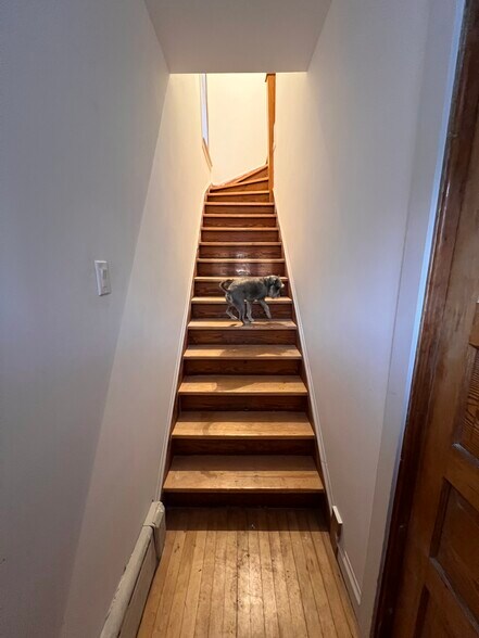 Building Photo - 3610 W Diversey Ave