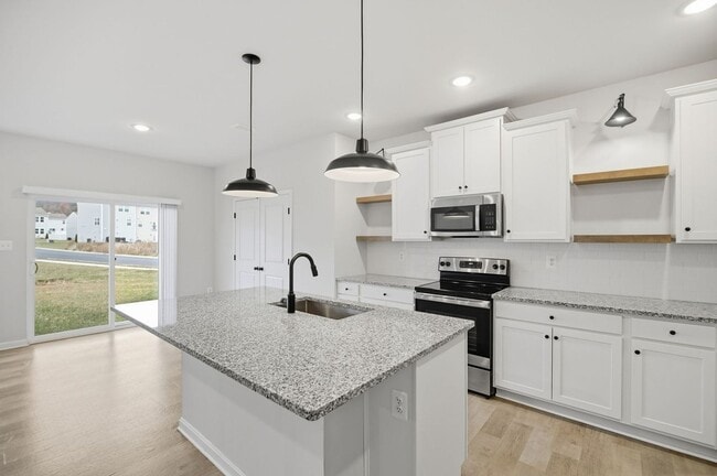 Building Photo - 22 Preening Rd