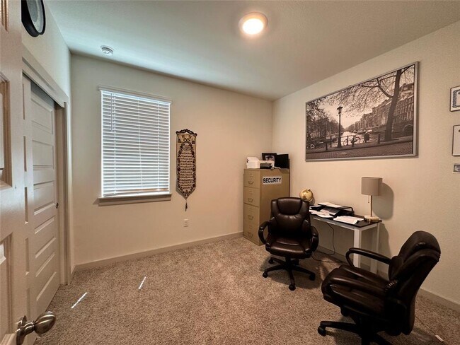 Building Photo - 630 Concho River Dr
