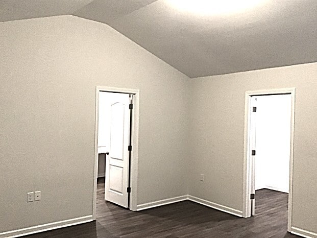 Building Photo - 7141 Spaniel Ct