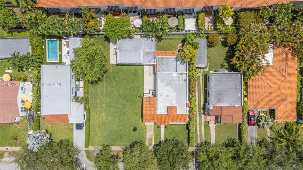 Building Photo - 434 Aragon Ave