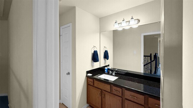 Building Photo - 3822 Dry Creek Dr