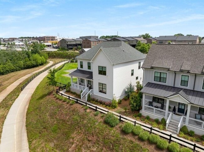 Building Photo - 6320 Halcyon Garden Dr