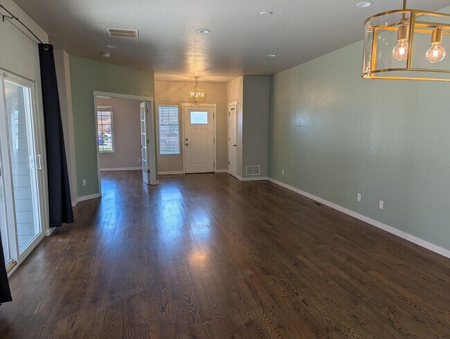 Building Photo - 7709 Camille Ct