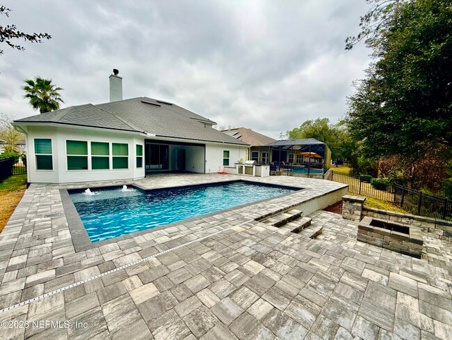 Building Photo - 154 Kiwi Palm Ct