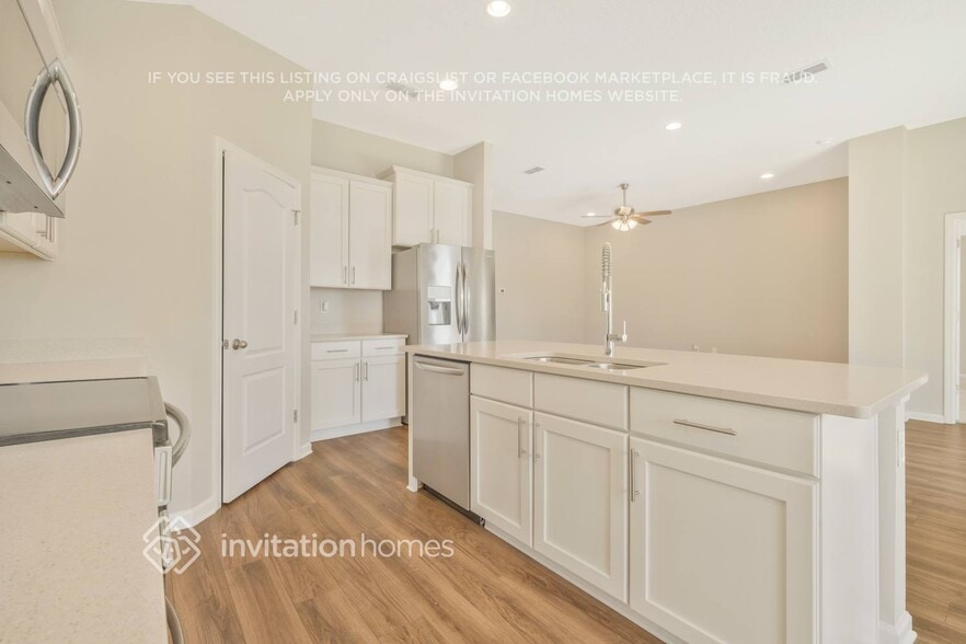 Building Photo - 24 Oakley Dr