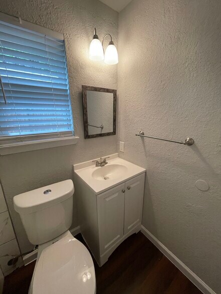 Building Photo - 4525 Merida Ave