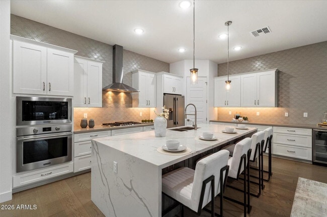 Building Photo - 7403 W Lisbon Ln