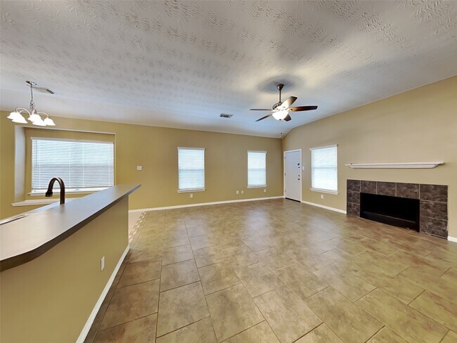 Building Photo - 2315 Perkins Crossing Dr