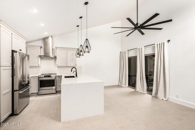 Building Photo - 9470 E Riviera Dr