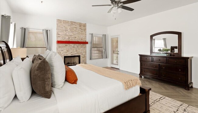 Building Photo - 11264 N 128th Pl