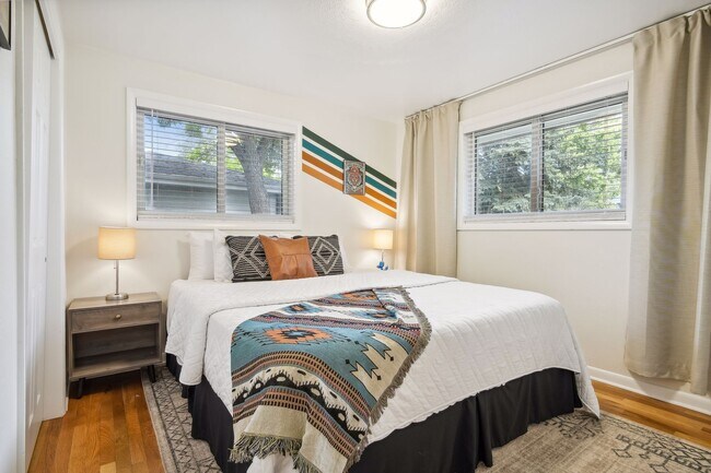 Building Photo - 8694 W 67th Pl