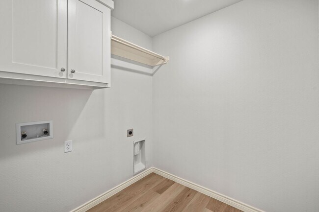 Building Photo - New Construction Home In Idalou ISD!