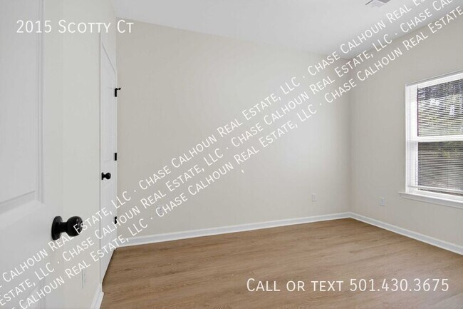 Building Photo - 2015 Scotty Ct