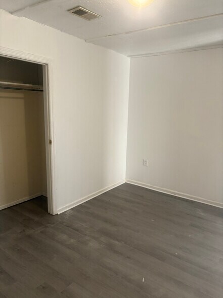 Building Photo - 223 E St