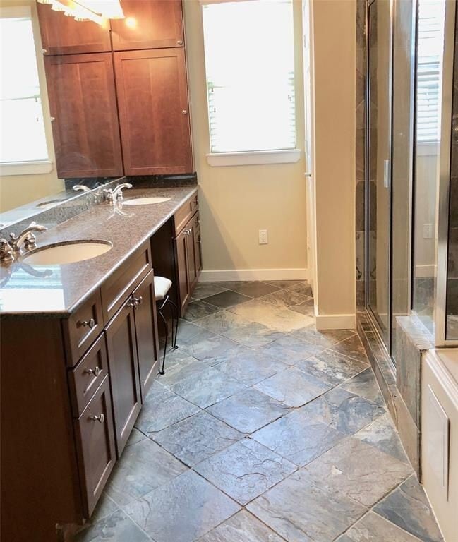 Building Photo - 918 W 26th St