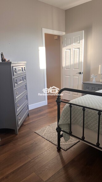 Building Photo - 18391 W Western Star Blvd