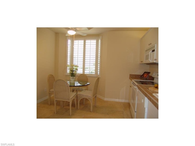 Kitchen/Morning room - 500 Lambiance Cir