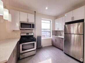 Building Photo - 1 bedroom in ASTORIA NY 11103