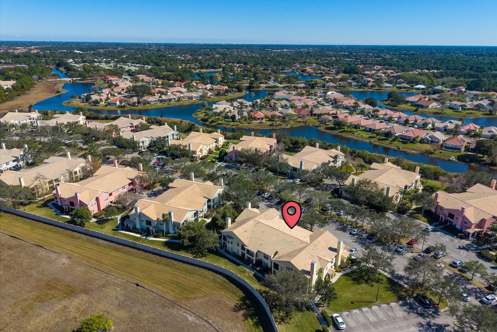 Building Photo - 158 SW Peacock Blvd