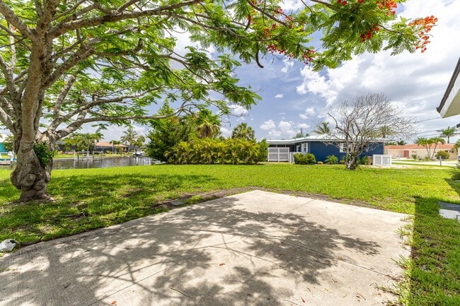 Building Photo - 210 Delido Ct