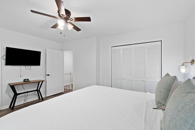 Building Photo - 747 Spring Meadows Dr