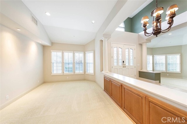 Building Photo - 12 San Remo