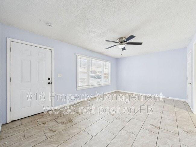 Building Photo - 1603 E 82nd St