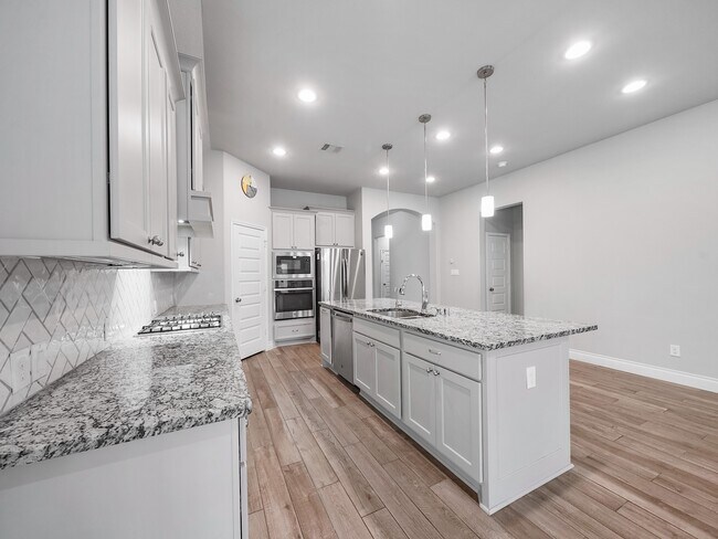 Building Photo - 15039 Montezuma Quail Dr
