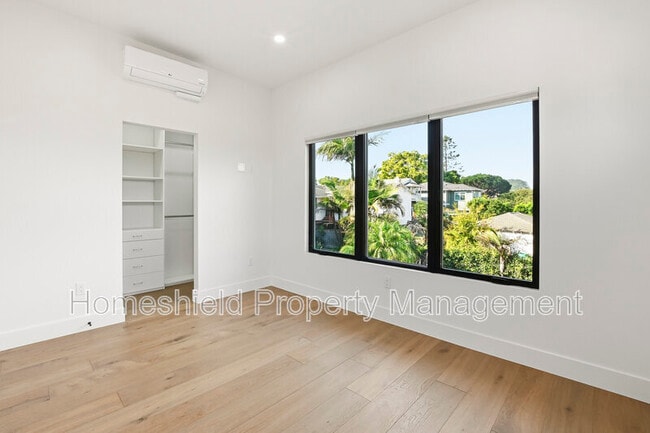 Building Photo - 3704 Wilcox St