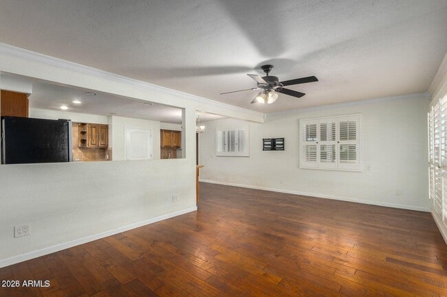 Building Photo - 7340 N 7th Ave