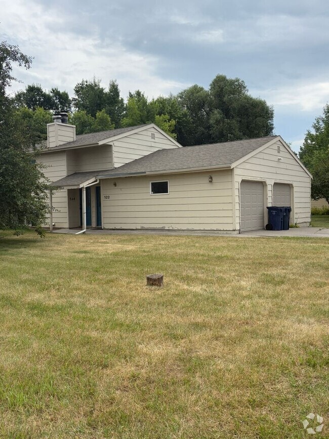 Building Photo - 2 Bed 2 bath off Durston Rd