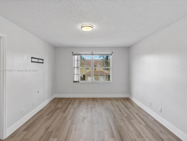 Building Photo - 12170 SW 5th Ct