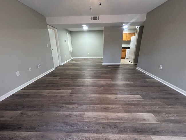 Building Photo - 3609 Juneau Rd